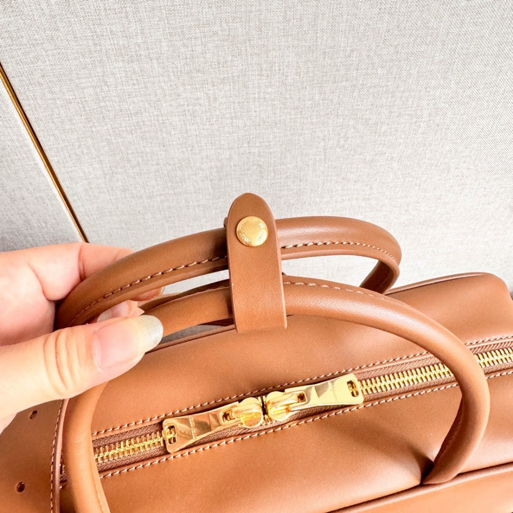 Miu Miu BEAU bag 34X23X11cm Bags