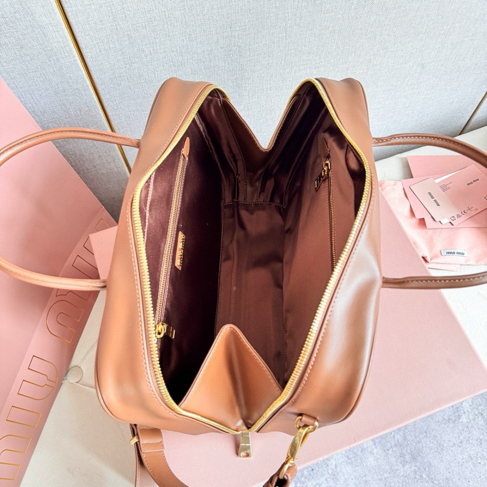 Miu Miu BEAU bag 34X23X11cm Bags