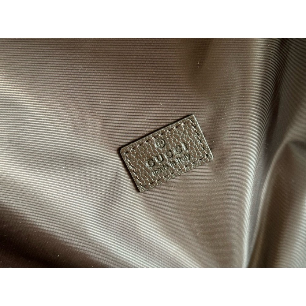 Gucci Large backpack with Gucci logo 48x45x21cm Bags