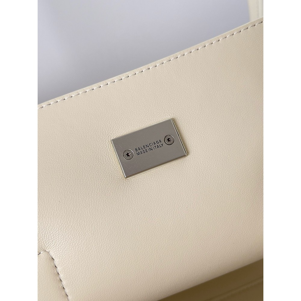 Balenciaga Bel Air medium Carry All Bag 37x27x18cm Bags