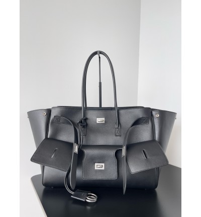 Balenciaga Bel Air medium Carry All Bag 37x27x18cm