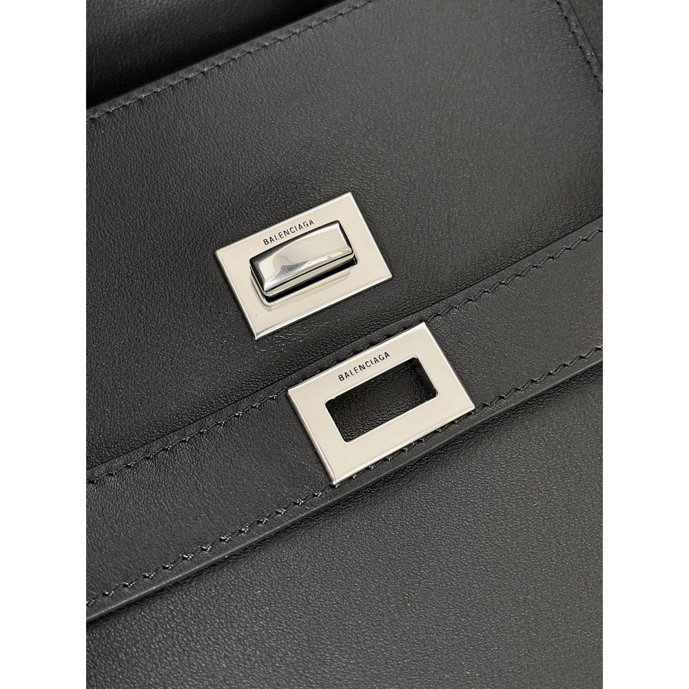 Balenciaga Bel Air Xl Carry All Bag 51.8x61.9x23.8cm Bags