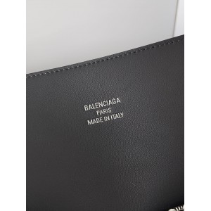 Balenciaga Bel Air Xl Carry All Bag 51.8x61.9x23.8cm Bags