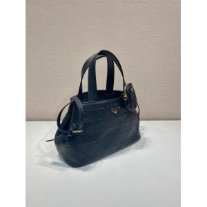 Prada tote bag leather 100% medium size 33x21.5x16cm Bags