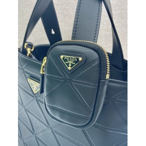Prada tote bag leather 100% medium size 33x21.5x16cm Bags