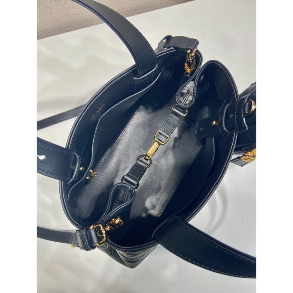 Prada tote bag leather 100% medium size 33x21.5x16cm Bags