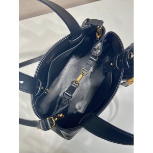 Prada tote bag leather 100% medium size 33x21.5x16cm Bags