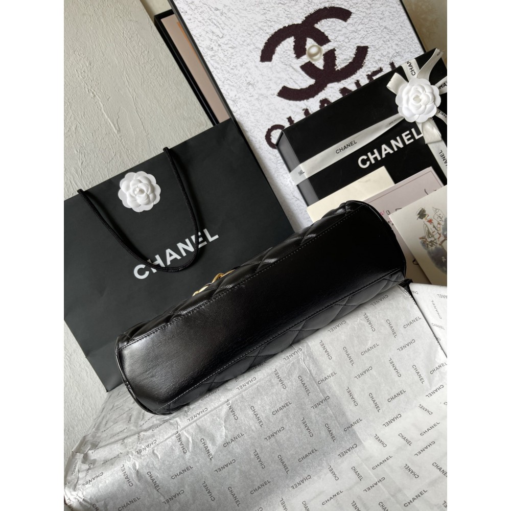 Chanel hobo 38×20×10.5cm 