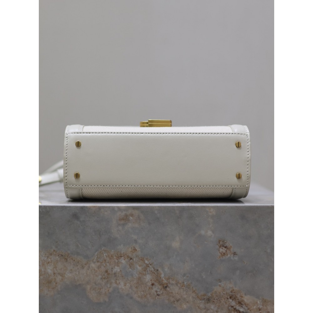 Ysl mini cassandra bag 20 x 16 x 7,5 CM Bags