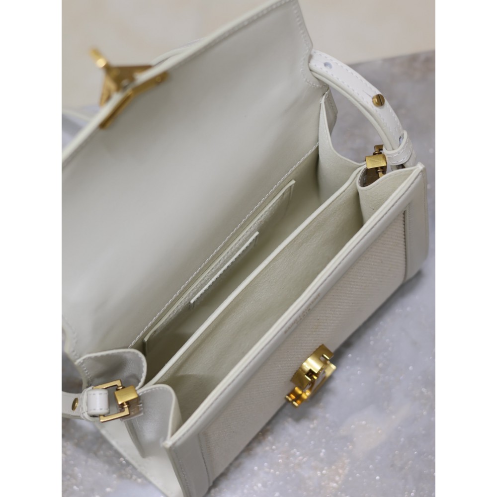 Ysl mini cassandra bag 20 x 16 x 7,5 CM Bags