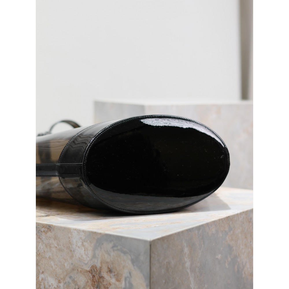 Ysl Panier bag patent leather 23.5/49×32.5×10-15cm Bags