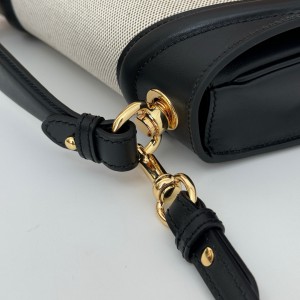 Gucci Blondie small top handle bag 815714 26.5x16.5x8.5cm Bags