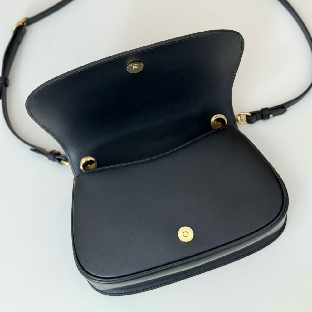 Gucci Blondie small top handle bag 815714 26.5x16.5x8.5cm Bags