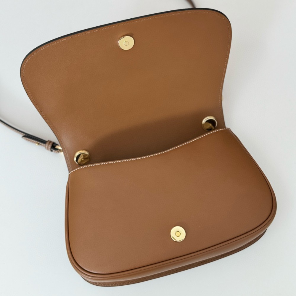 Gucci Blondie small top handle bag 815714 26.5x16.5x8.5cm Bags