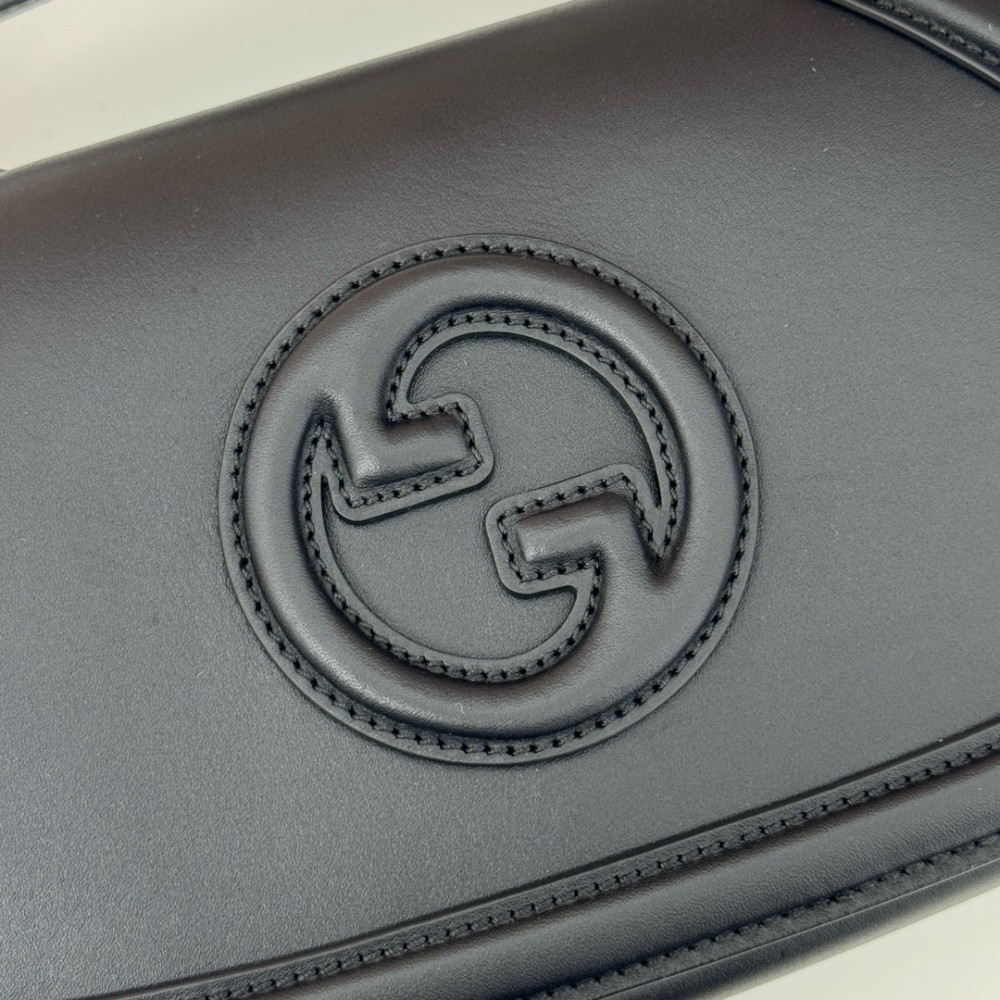 Gucci Blondie small top handle bag 815714 26.5x16.5x8.5cm Bags