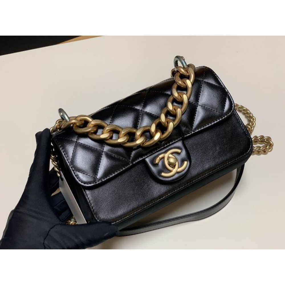Chanel classic flap 2025 20cm Bags
