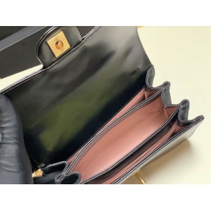 Chanel classic flap 2025 20cm Bags