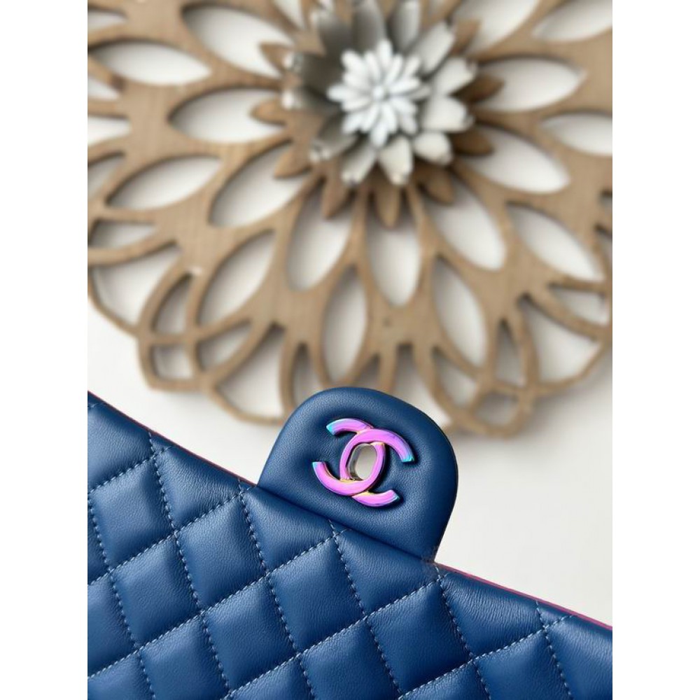 Chanel classic flap bag medium size 25.5X15X6cm Bags