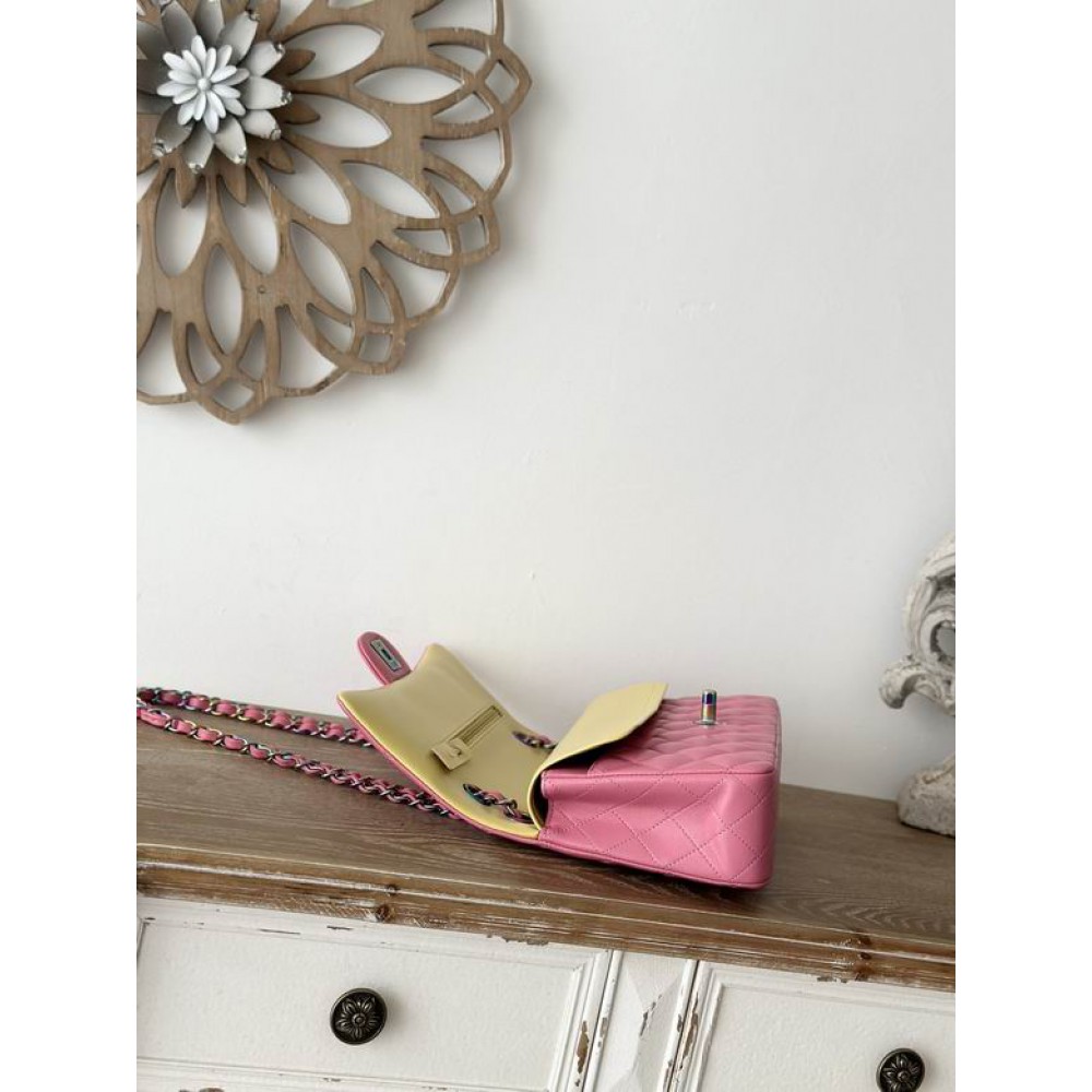 Chanel classic flap bag medium size 25.5X15X6cm Bags