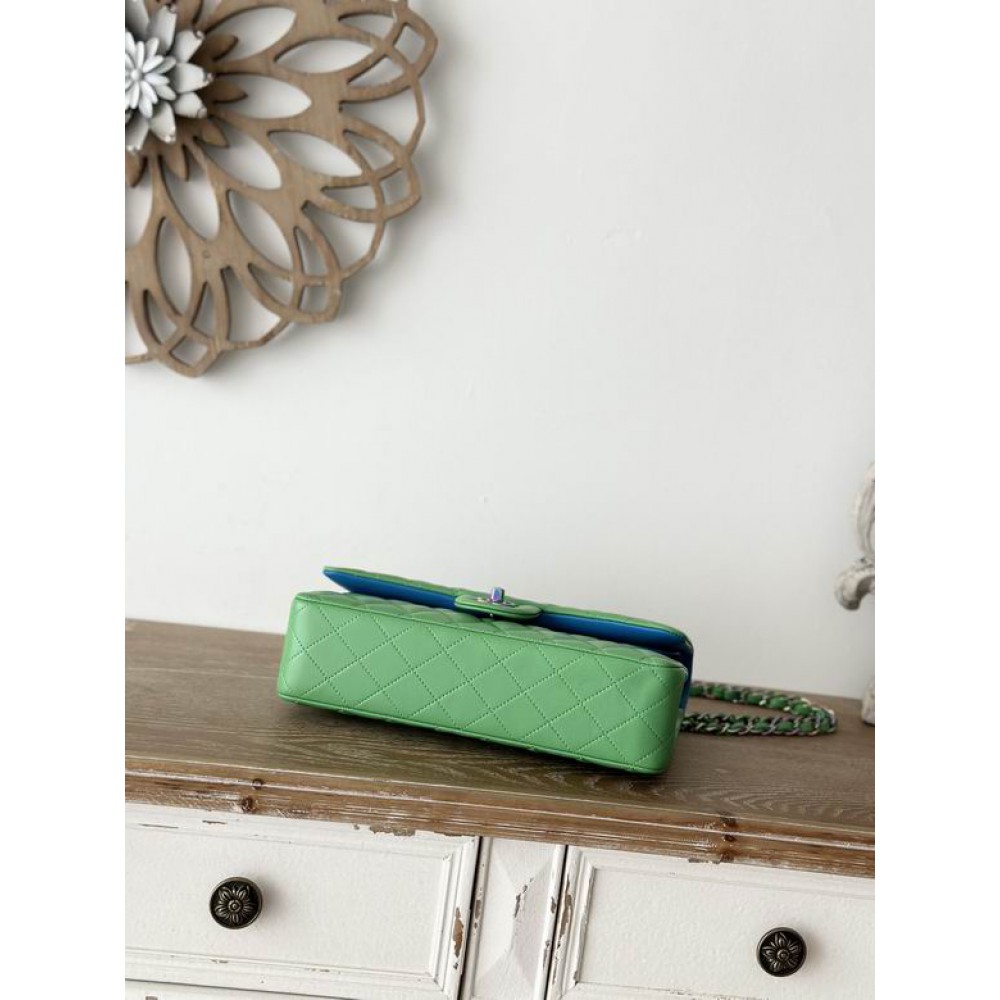 Chanel classic flap bag medium size 25.5X15X6cm Bags