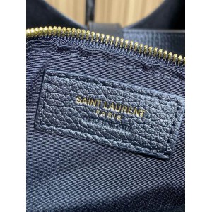 Ysl LE 5 À 7 hobo in grained leather 26 X 31.5 X 13.5 CM Bags