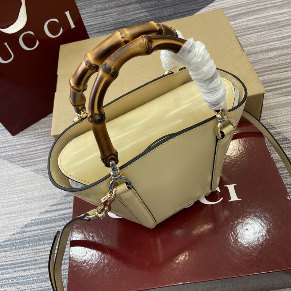 Gucci Mini bamboo top handle tote bag 805832 27x16x14x4,4cm 