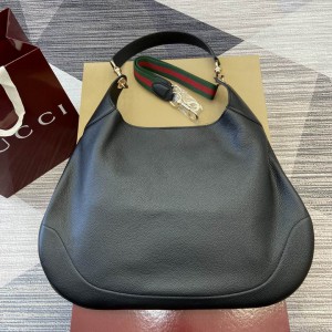 Gucci B medium shoulder bag 815924 W49cm x H46cm x D4cm Bags
