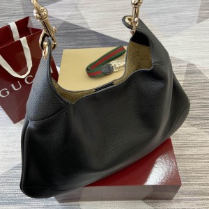 Gucci B medium shoulder bag 815924 W49cm x H46cm x D4cm Bags
