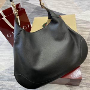 Gucci B medium shoulder bag 815924 W49cm x H46cm x D4cm Bags