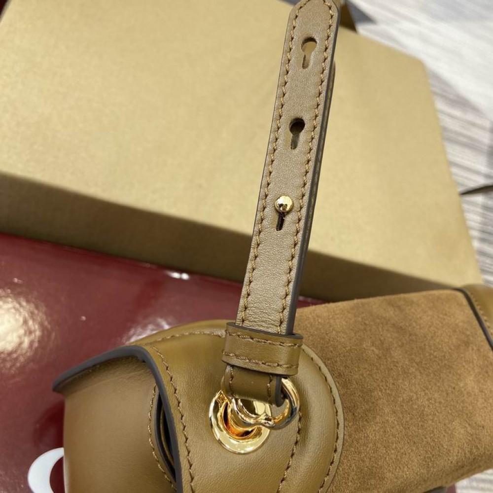 Gucci blondie mini shoulder bag 815700 21.5x11x8cm suede Bags