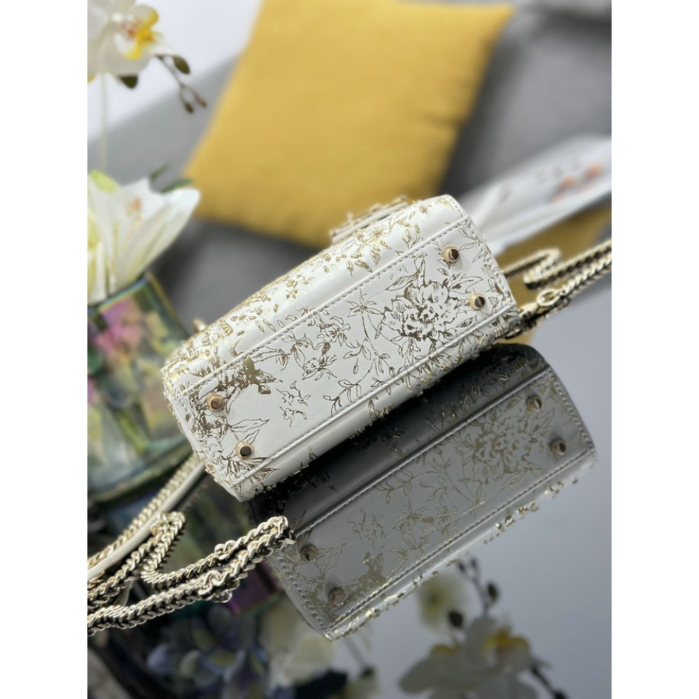 Dior lady mini size 17x15cm Bags