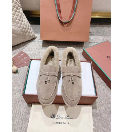 Loro Piana summer walks fur 35-45