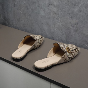 Gucci half slippers 36-46 Shoes