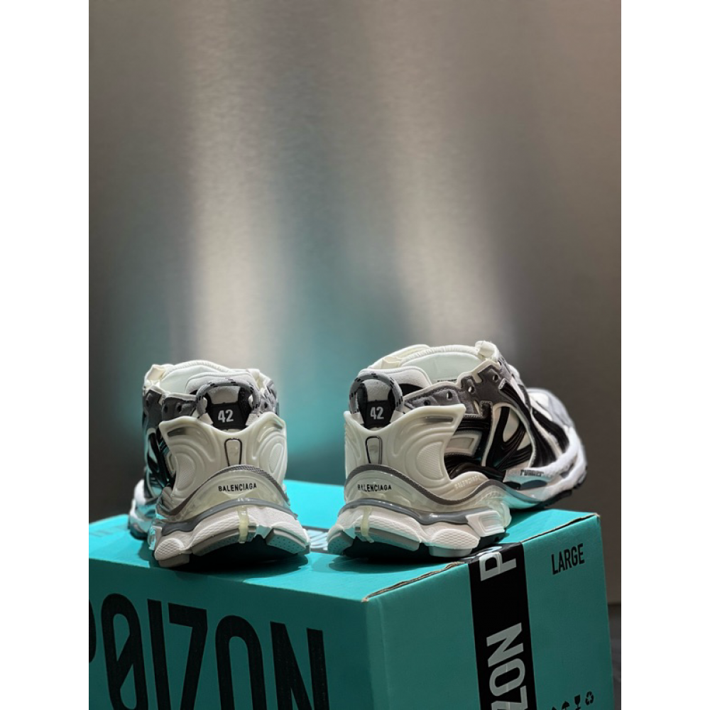 Balenciaga Runner panelled sneakers 35-46 Shoes