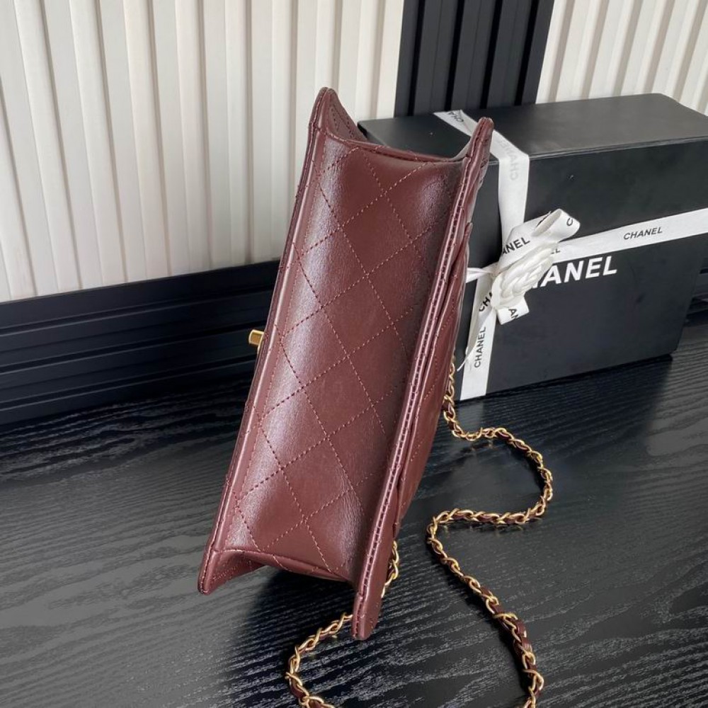 Chanel classic flap bag 19.5x28x7.5cm Bags