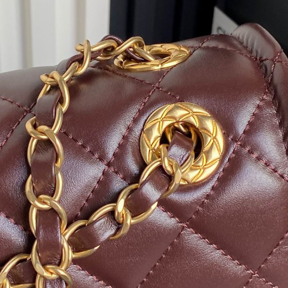 Chanel classic flap bag 19.5x28x7.5cm Bags