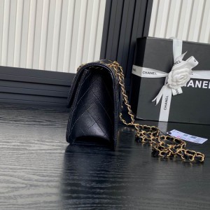 Chanel classic flap bag 15.5x24.5x7cm Bags
