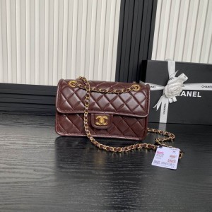 Chanel classic flap bag 15.5x24.5x7cm Bags