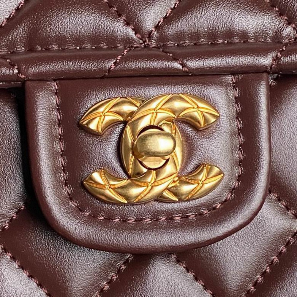 Chanel classic flap bag 15.5x24.5x7cm Bags