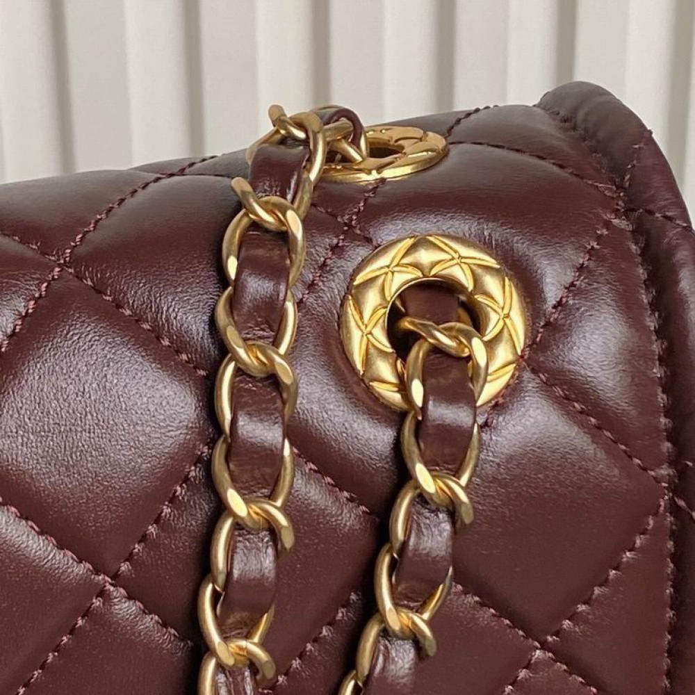 Chanel classic flap bag 15.5x24.5x7cm Bags