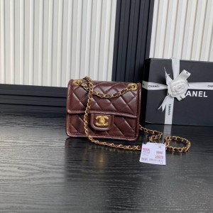 Chanel classic flap bag 17.5x18x5.5cm Bags