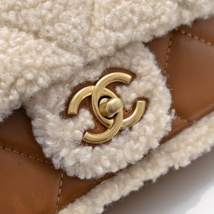 Chanel classic flap bag shearling 12x18x6cm Bags