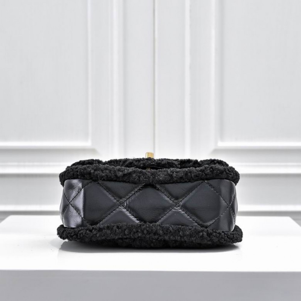 Chanel classic flap bag shearling 12x18x6cm Bags