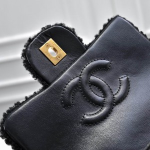 Chanel classic flap bag shearling 12x18x6cm Bags