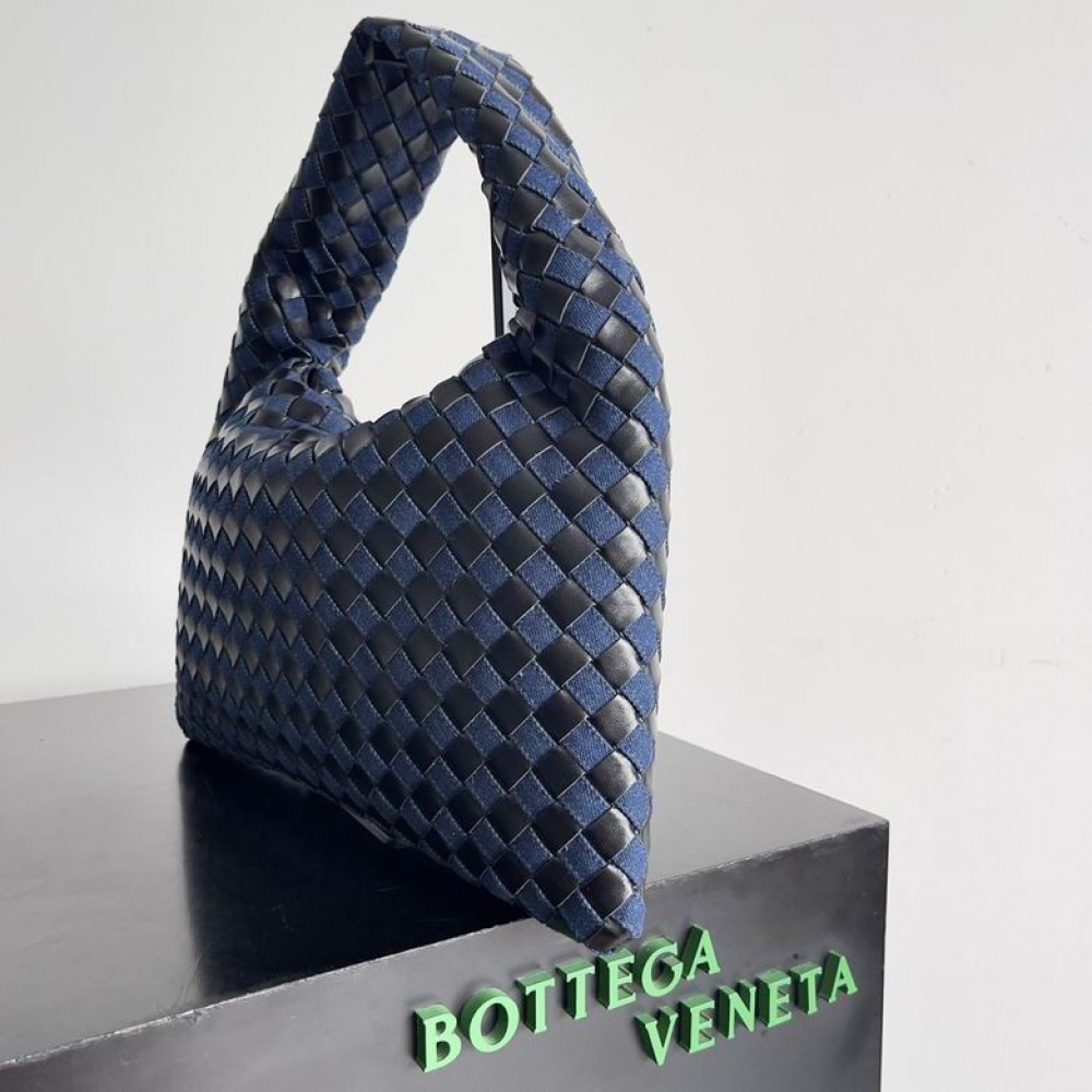 Bottega Veneta Hop small size 41x20x8cm Bags