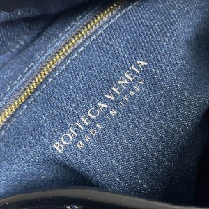 Bottega Veneta Hop small size 41x20x8cm Bags