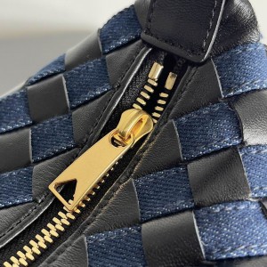 Bottega Veneta Wallace 20x13x9.5cm Bags