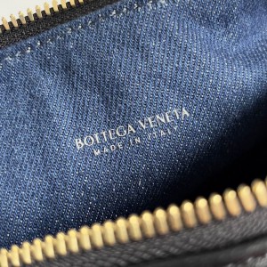 Bottega Veneta Wallace 20x13x9.5cm Bags