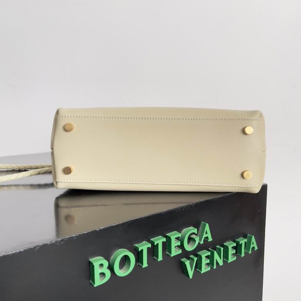 Bottega Veneta small silky calf leather 25x22x10.5cm Bags