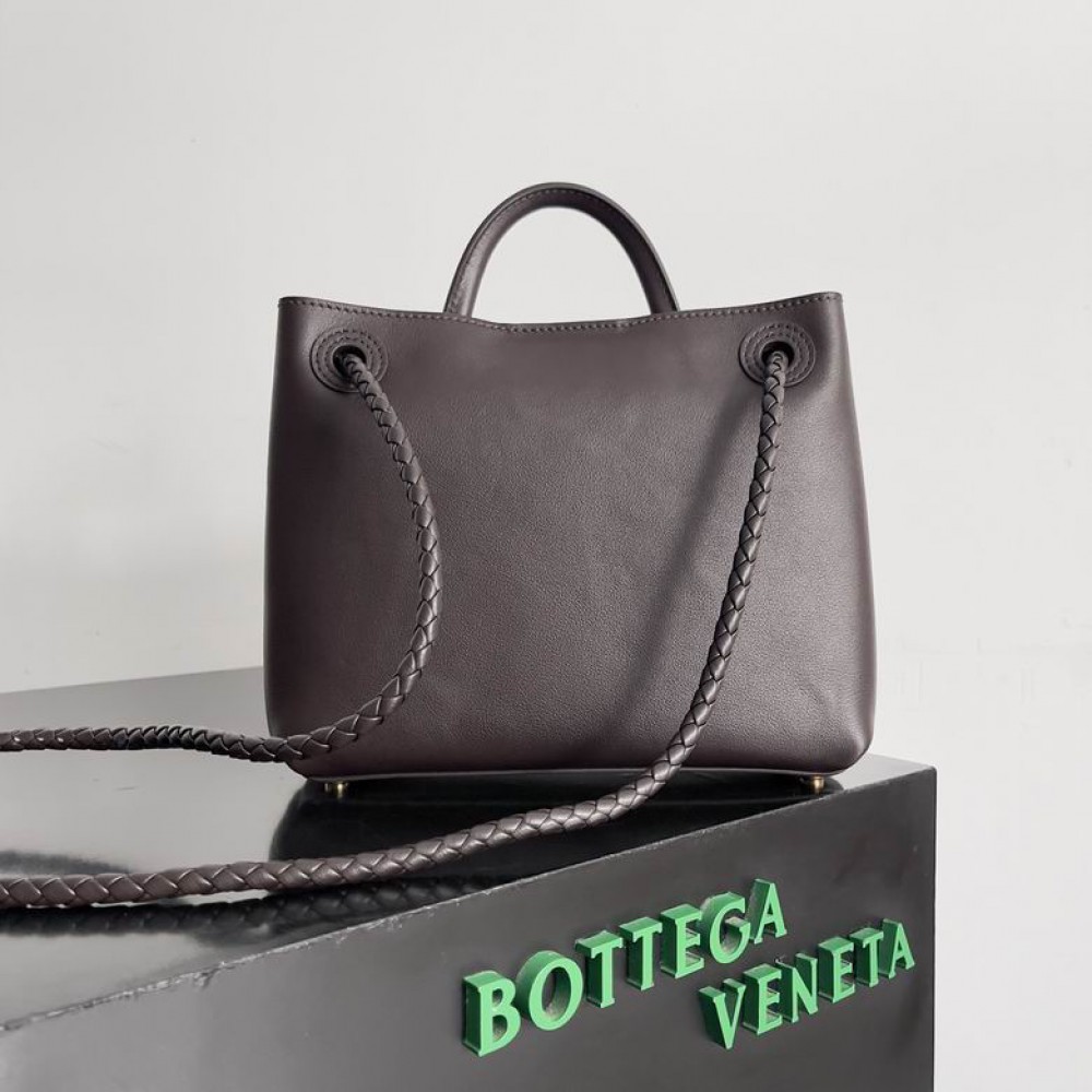 Bottega Veneta small silky calf leather 25x22x10.5cm Bags